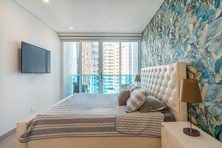 |Ahead| Attractive 3BR @Reservadelmar with parking