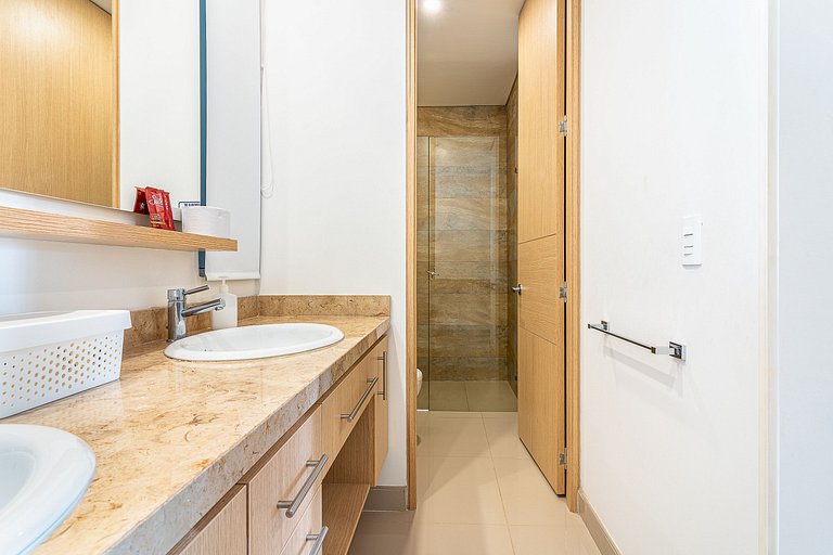 |Ahead| Attractive 3BR @Reservadelmar with parking