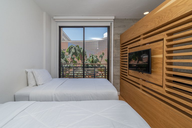 |Ahead| Minimalist Loft @La Candelaria + Parking