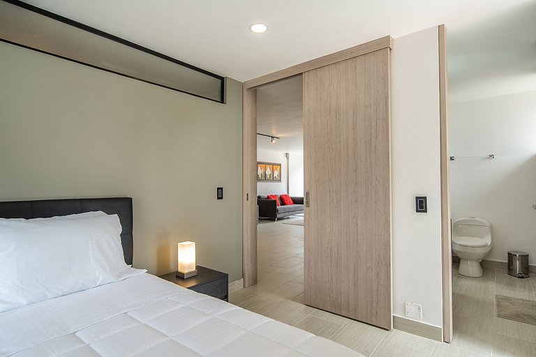 Iconic apt close to C. de Comercio+Parking