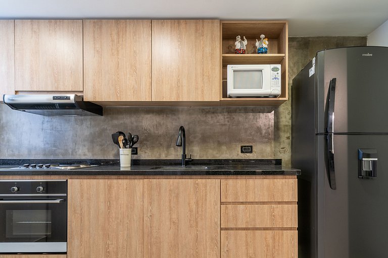 |Ahead| Stylish 2BR with Parking