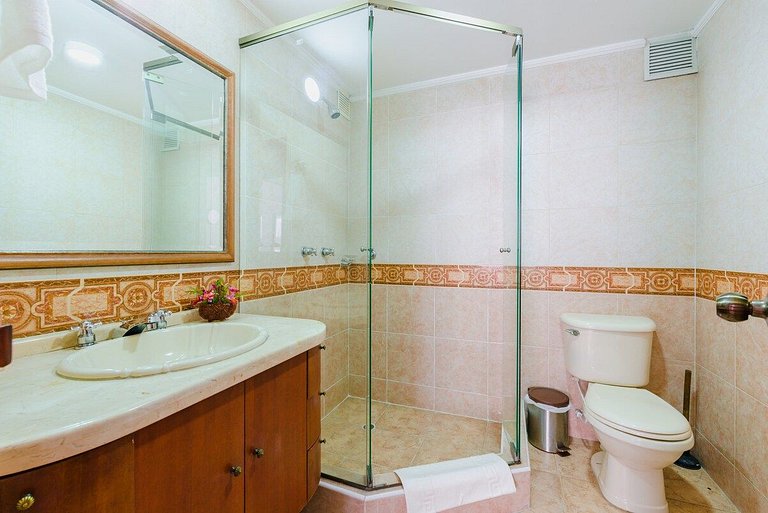2BR Hermoso Apt cerca de Zona T-Clínicas Estéticas