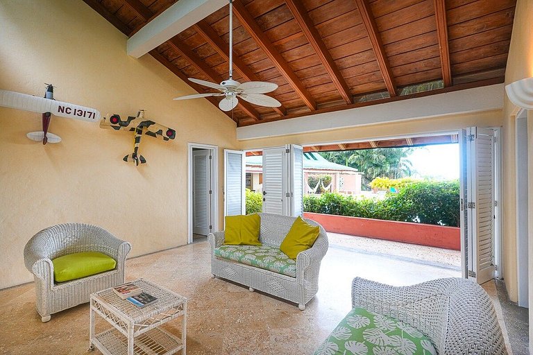 Stunning & Spacious House @Baru Cartagena + Pool