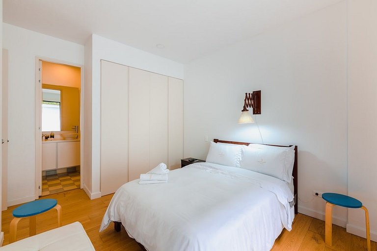 |Ahead| Stylish 2BR @La Candelaria with Laundry