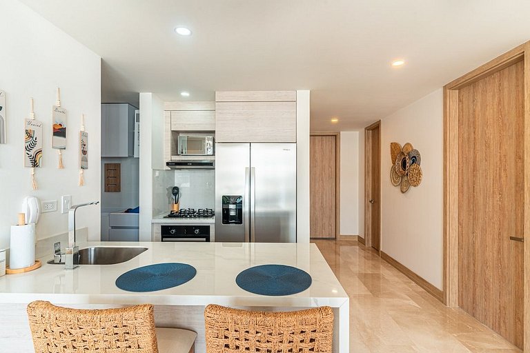 2BR Apt Asombroso @Morros Zoe + Piscina y Parking