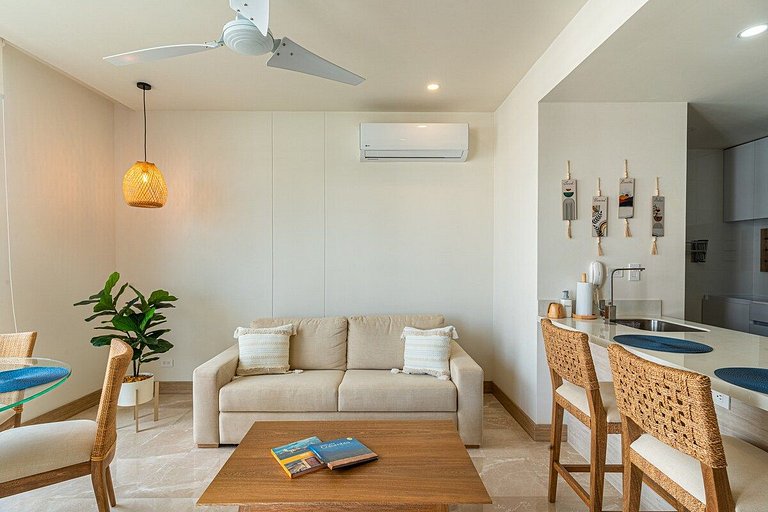 2BR Unbelievable Apt @Morros Zoe +Pool & Parking
