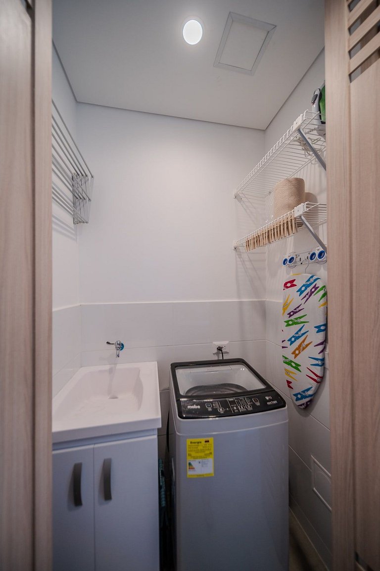 |Ahead| Spacious 2BR @Salguero + Balcony & Parking