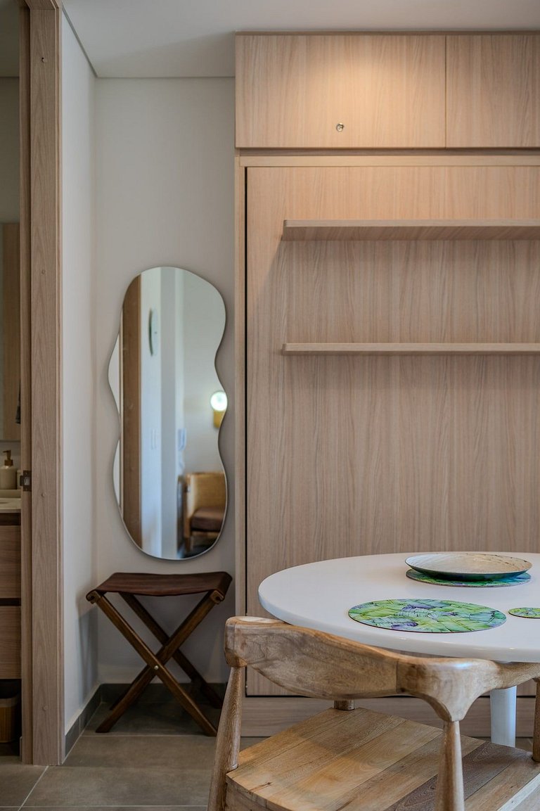 |Ahead| Stunning 1BR @Salguero + Balcony & Pool