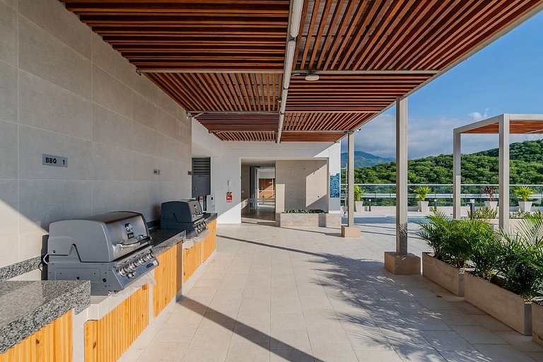 |Ahead| Stunning 1BR @Salguero + Balcony & Pool