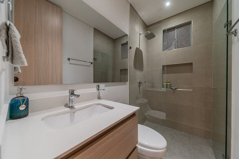 |Ahead| Vibrant Loft @Sanguero with Pool