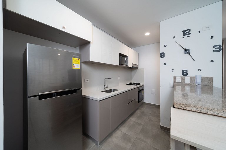 |Ahead| Maravilloso 2BR @Salguero con piscina y parking