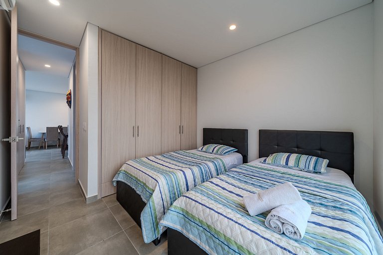 |Ahead| Maravilloso 2BR @Salguero con piscina y parking