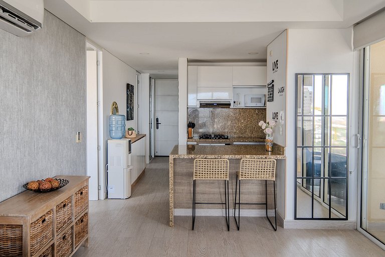 |Ahead| Spectacular 1BR @Zazue with Pool & Balcony