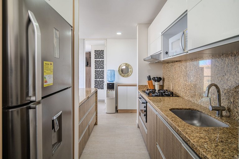 |Ahead| Spectacular 1BR @Zazue with Pool & Balcony