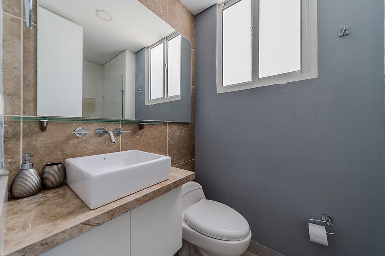|Ahead| Spectacular 1BR @Zazue with Pool & Balcony