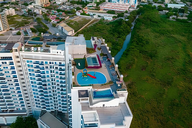 |Ahead| Panoramic 2BR @Reservadelmar with parking