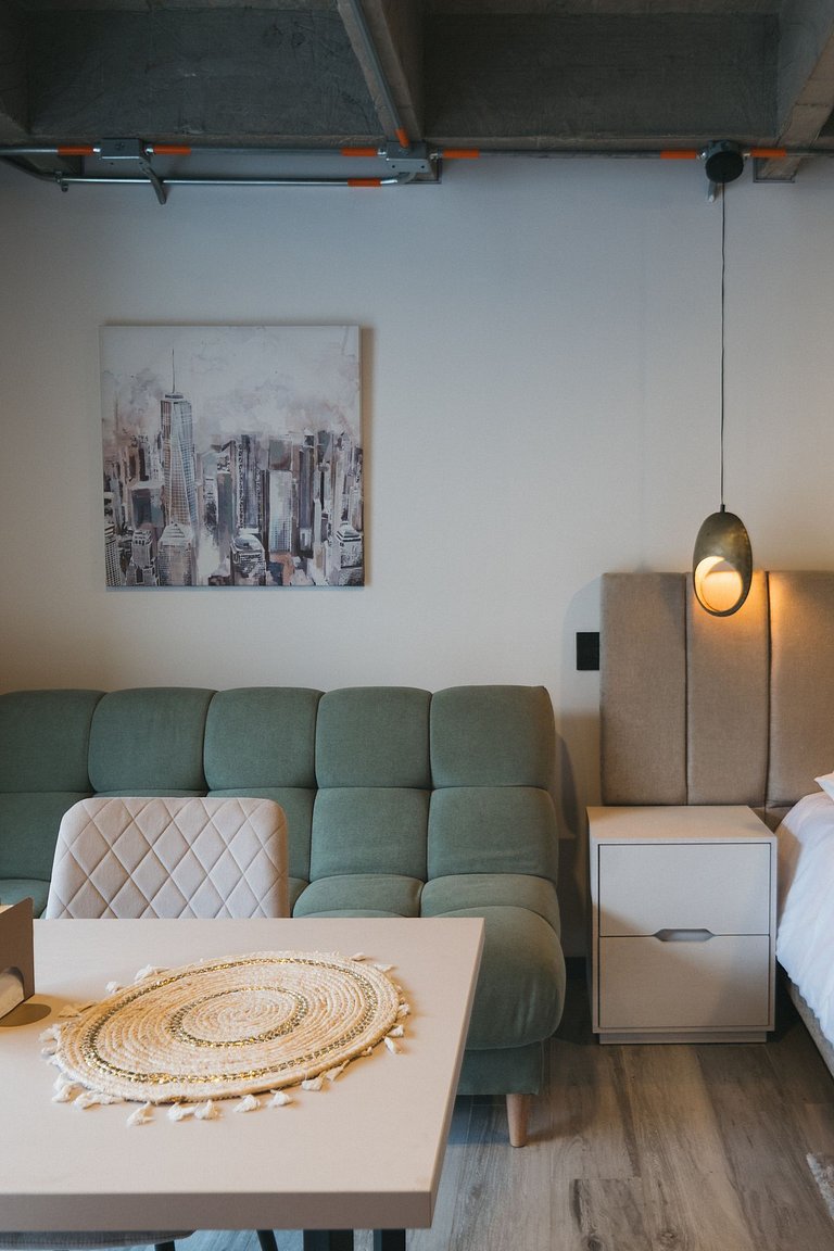 |Ahead| Warm Loft with balcony and parking