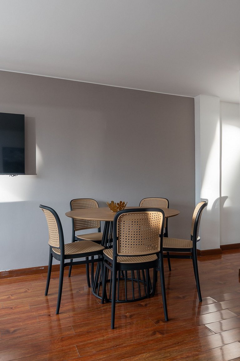 Espectacular 4BR @Zona financiera y comercial