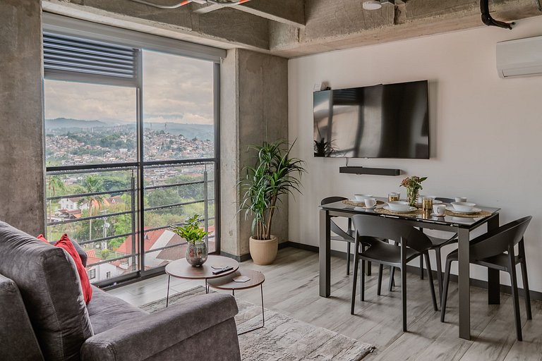 |Ahead| Stylish 2BR near airport with AC