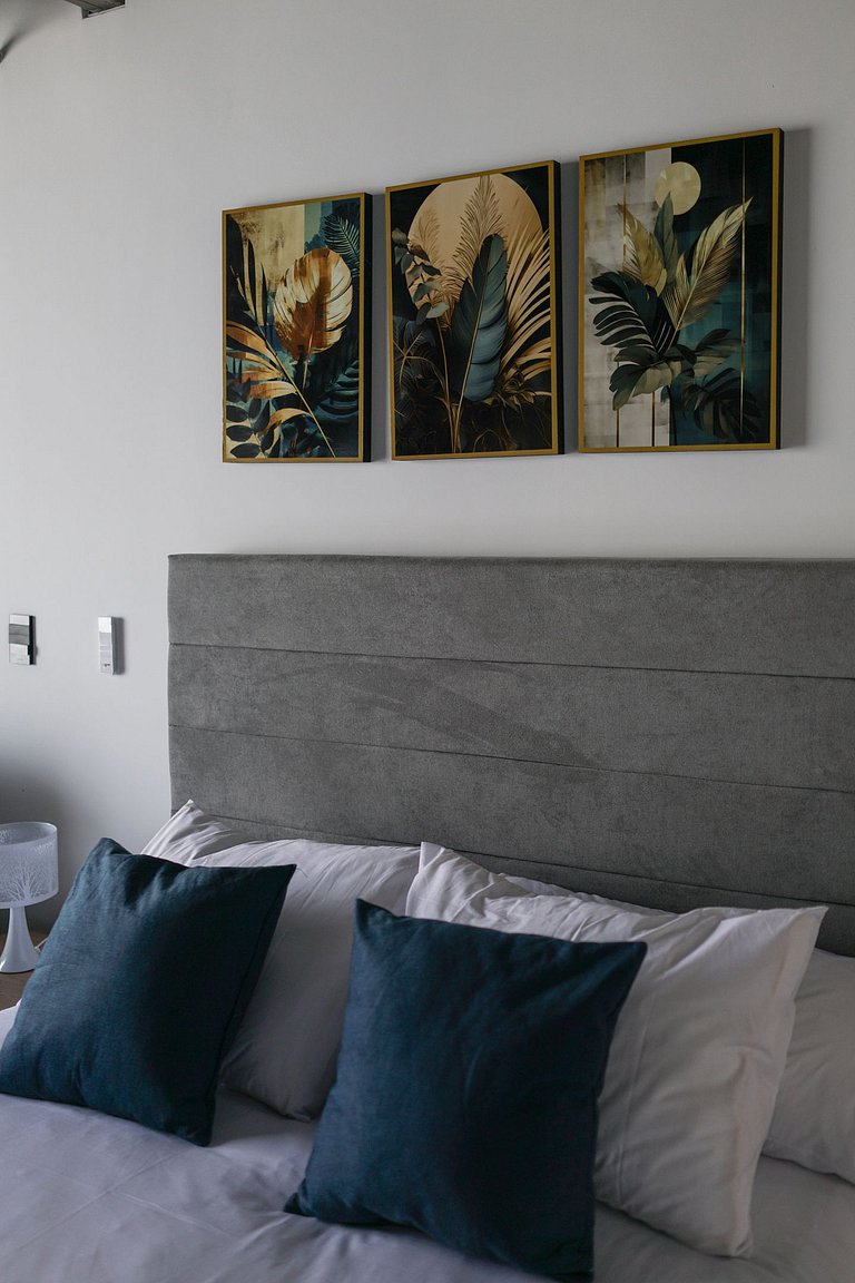 |Ahead| Captivating Loft with Parking