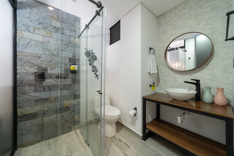 |Ahead| Chic Loft con balcon y AC