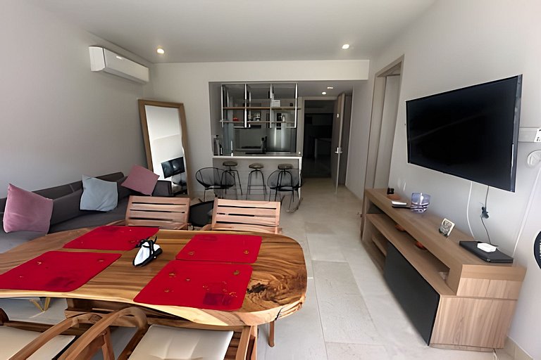 |Ahead| Romantic 1BR + Beach, Pool & Parking
