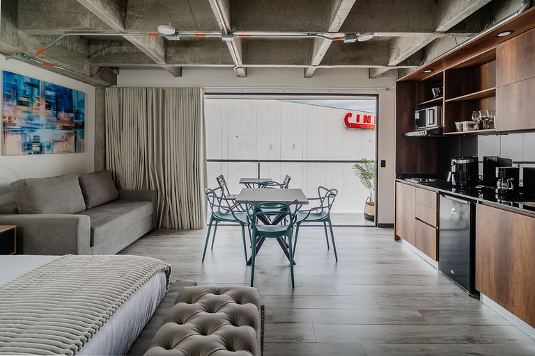 |Ahead| Dazzling Loft with parking