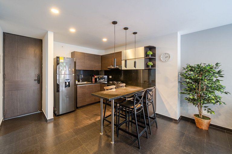 |Ahead| Cozy 1BR @La Calleja with Parking & Gym