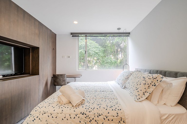Acogedor 1BR @La Calleja con Parking y Gym