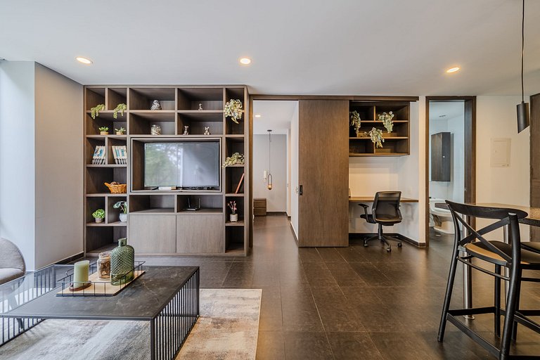 Acogedor 1BR @La Calleja con Parking y Gym