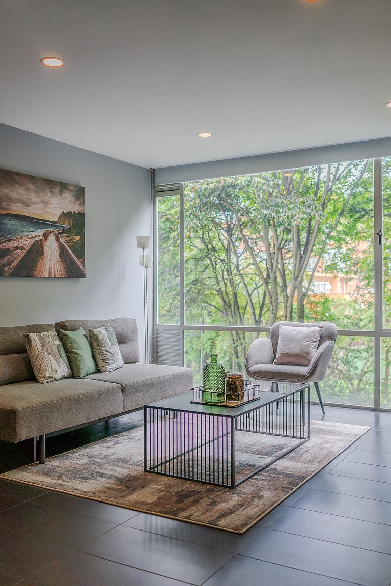 |Ahead| Cozy 1BR @La Calleja with Parking & Gym