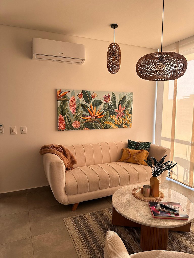 |Ahead| Enjoyable 1BR @Salguero with Pool