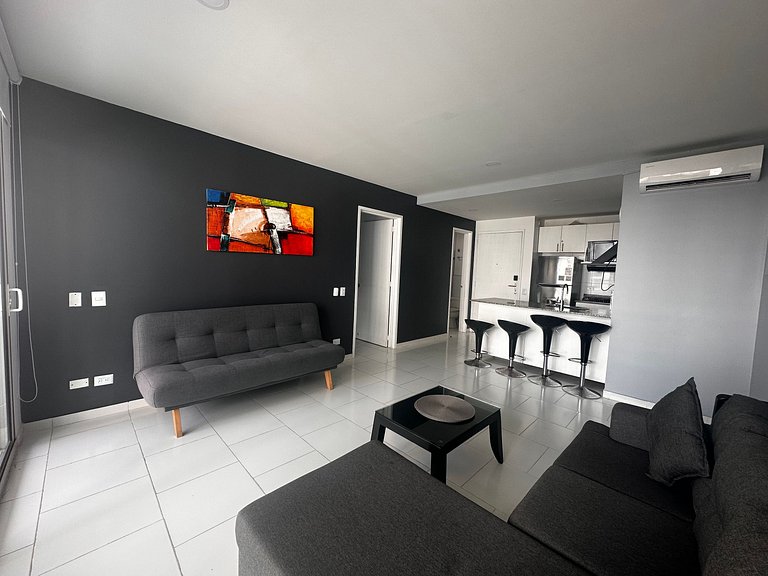 1BR Apt salida a la playa en Morros 3 Piscina & Gym