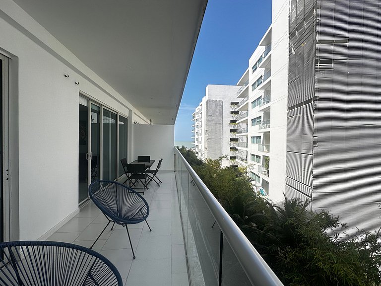 1BR Apt salida a la playa en Morros 3 Piscina & Gym