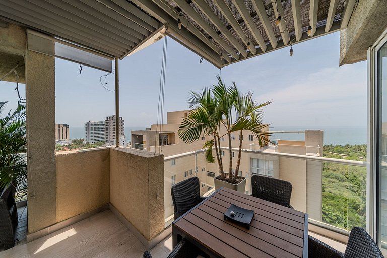 |Ahead| Spectacular 1BR @Zazue with Pool & Balcony