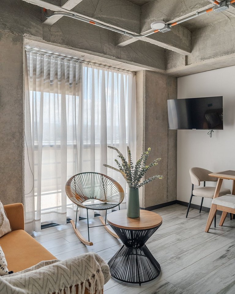 |Ahead| Inspirador 2BR cerca al aeropuerto con AC