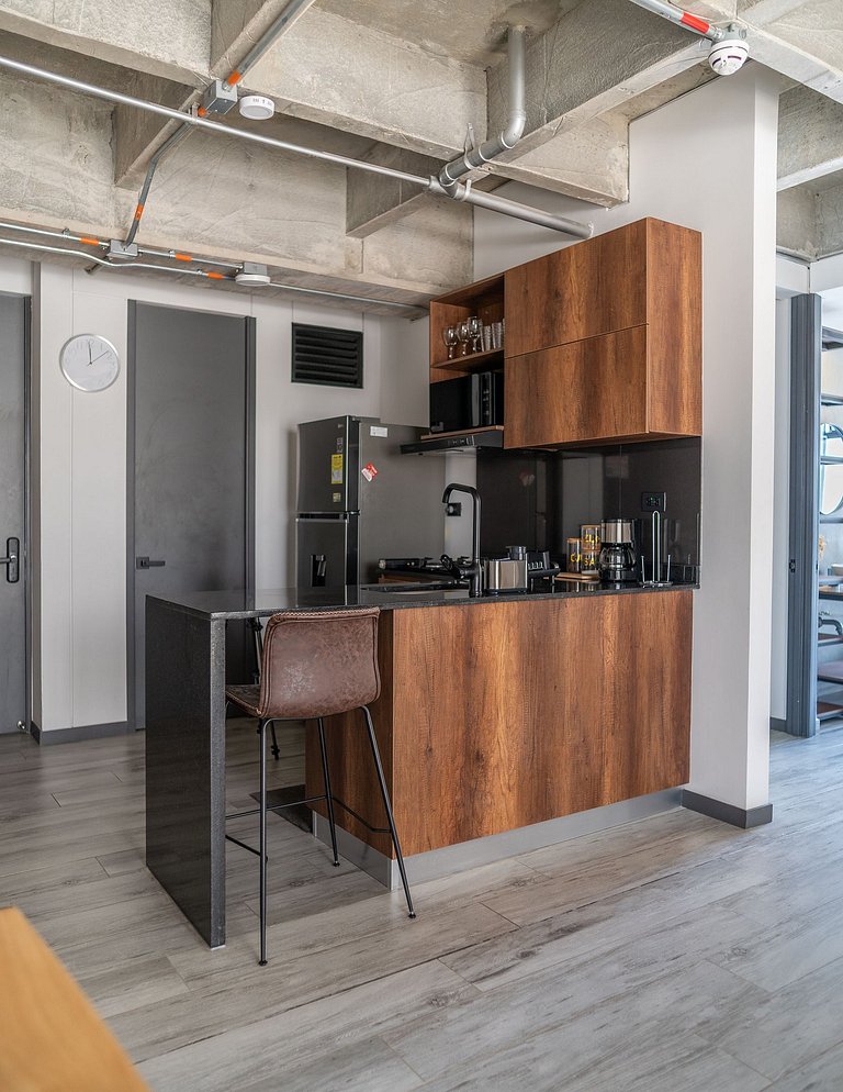 |Ahead| Inspirador 2BR cerca al aeropuerto con AC