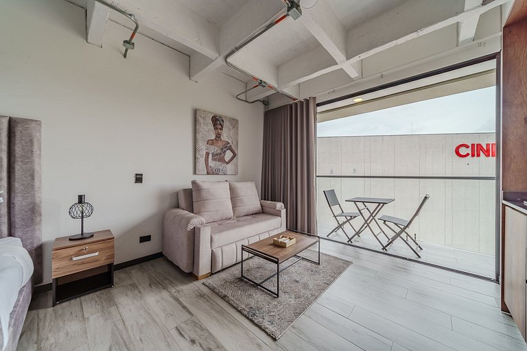 |Ahead| Bright Loft with balcony and parking
