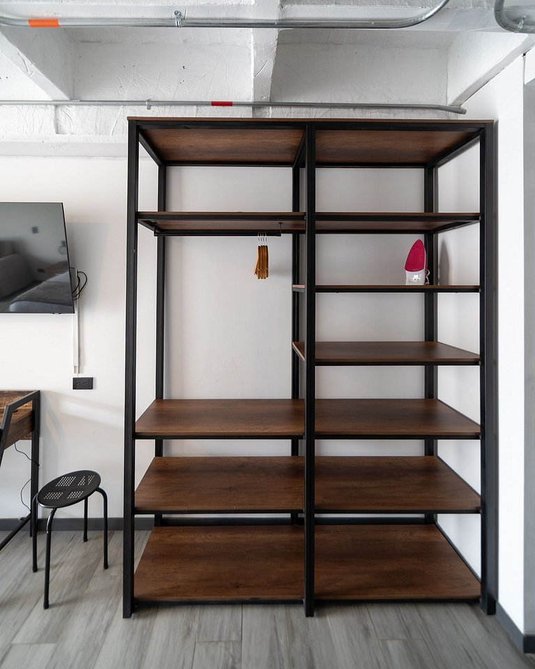 |Ahead| Bright Loft with balcony and parking