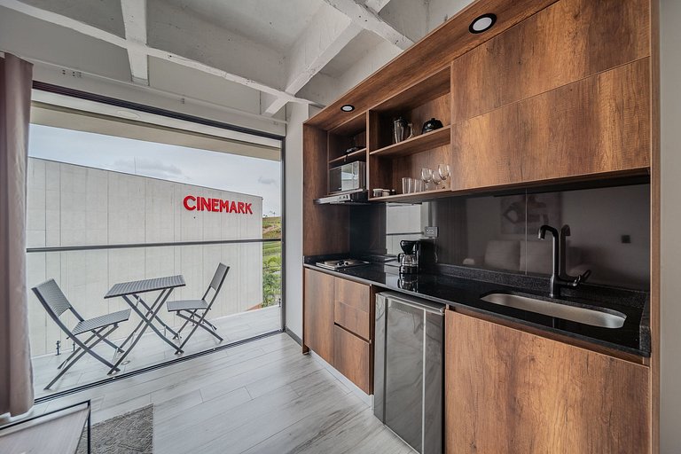 |Ahead| Bright Loft with balcony and parking