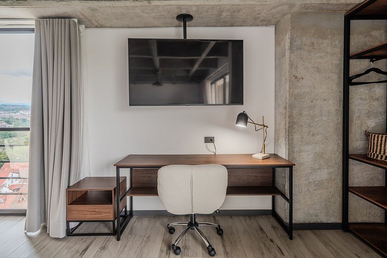 |Ahead| Unique Loft close to the airport + Parking