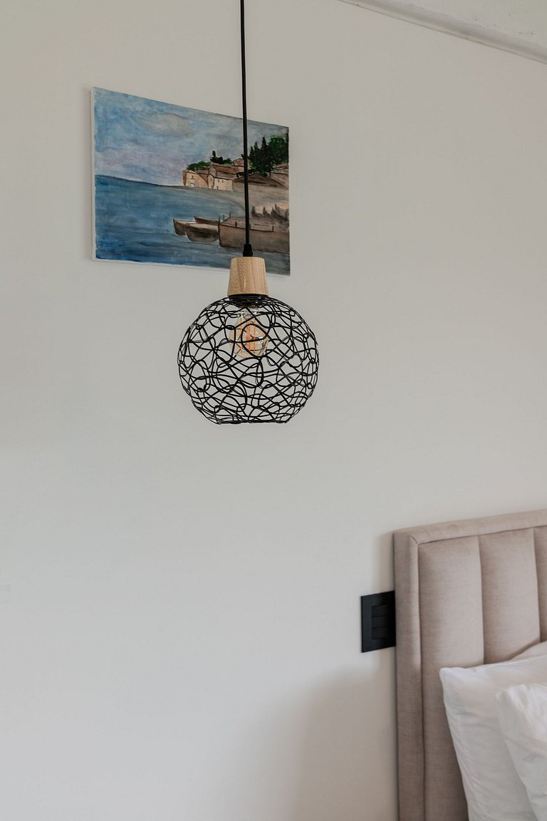 |Ahead| Classic Loft near the airport + Parking