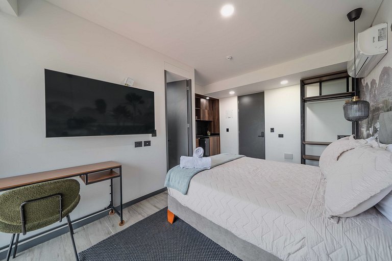 |Ahead| Chic Loft close to airport + parking