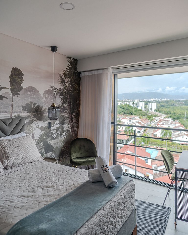|Ahead| Chic Loft close to airport + parking
