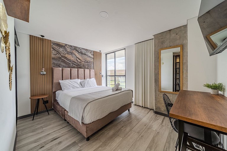 |Ahead| Contemporáneo 2BR con balcon y parqueadero