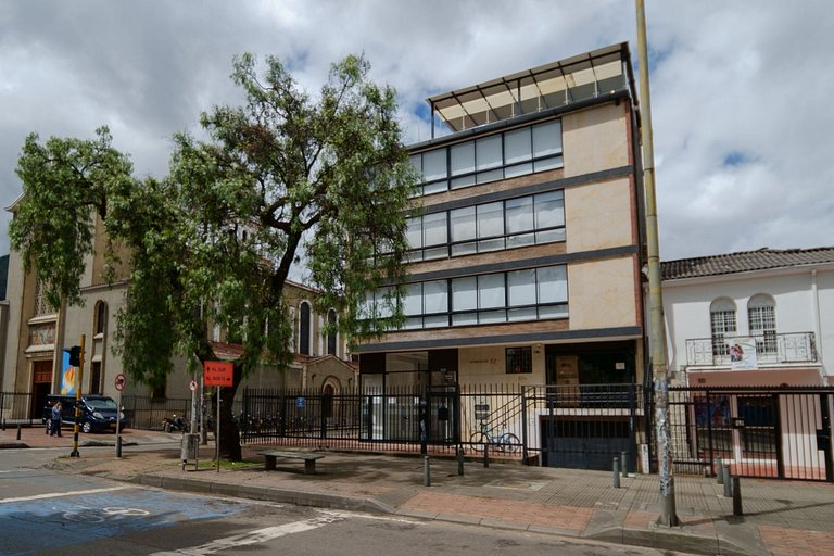 Comfortable Loft @Chapinero near el Campin stadium