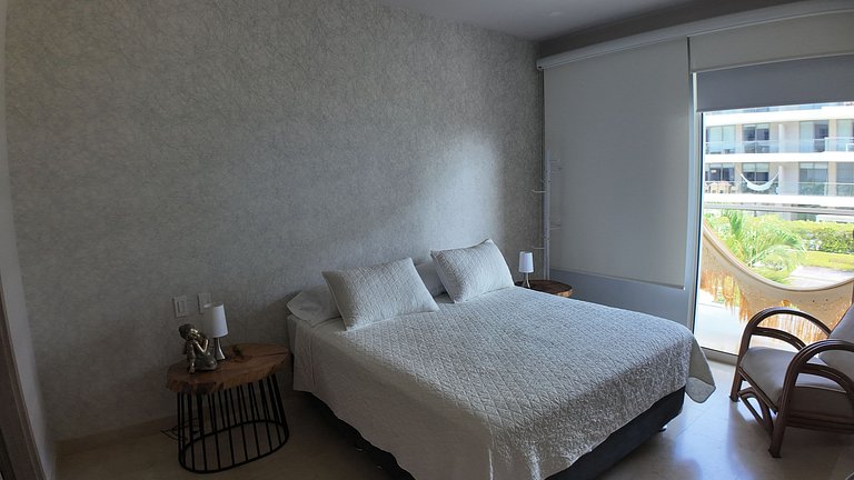 |Ahead| Romantic 1BR + Beach, Pool & Parking