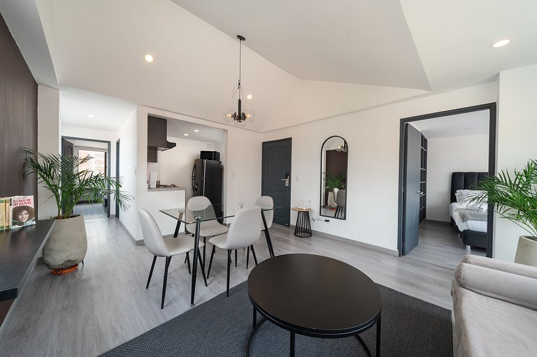 |Ahead| Stylish 2BR @Commercial Area near Zona G