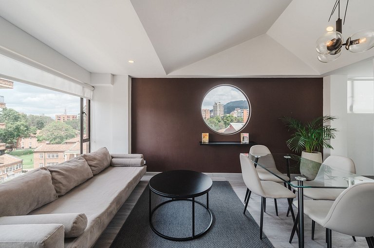 |Ahead| Stylish 2BR @Commercial Area near Zona G