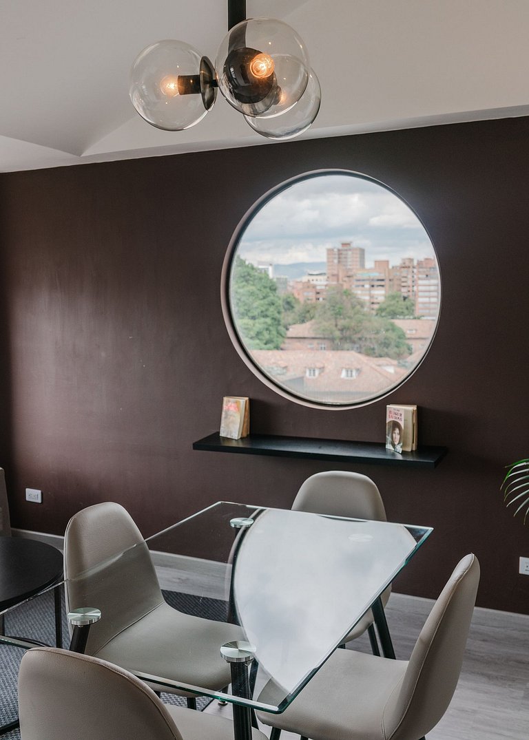 |Ahead| Stylish 2BR @Commercial Area near Zona G